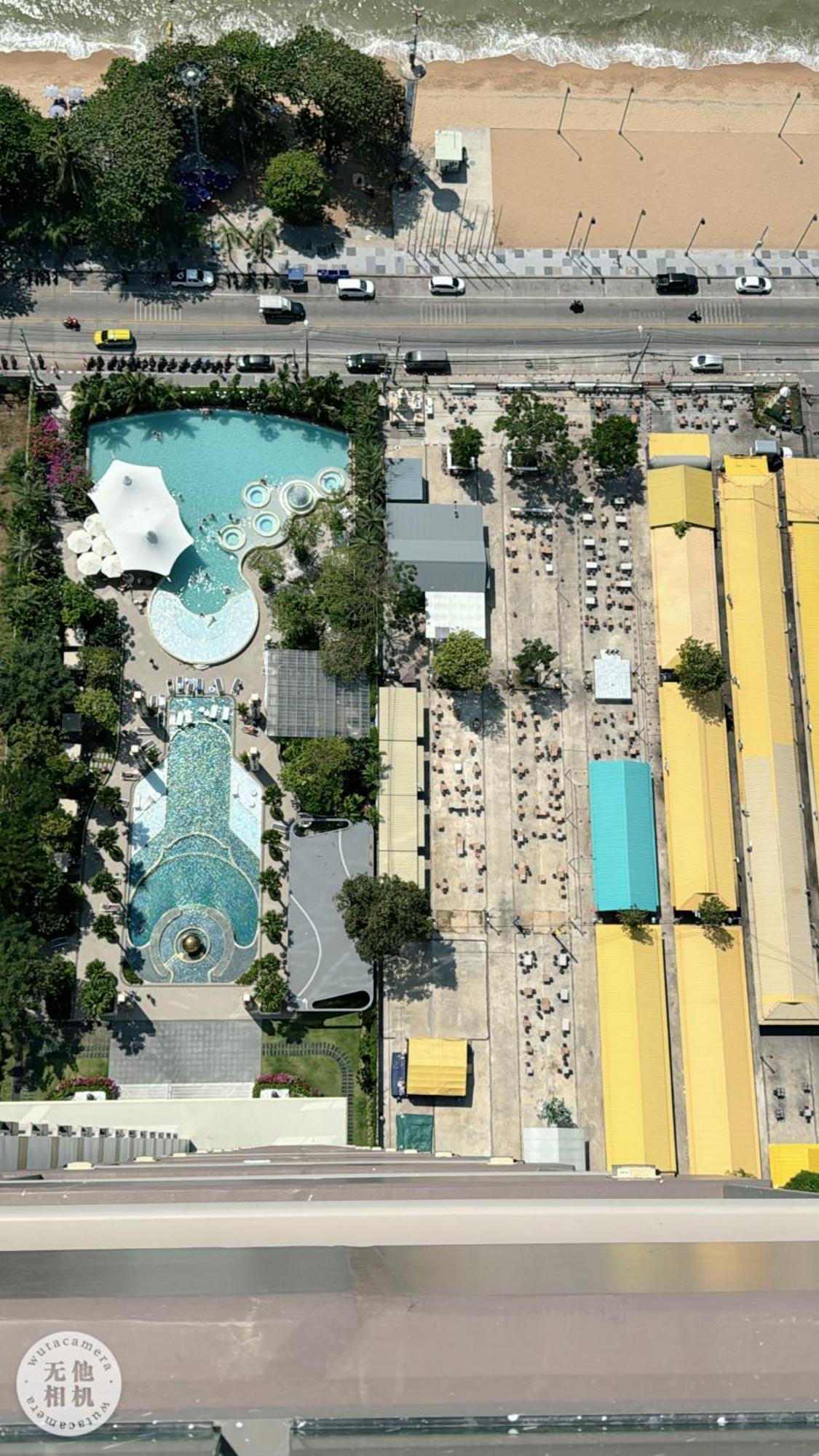 Copacabana Beach Jomtien 科帕卡巴纳海乔木提安海滩毗邻乔木提安夜市 Exterior photo