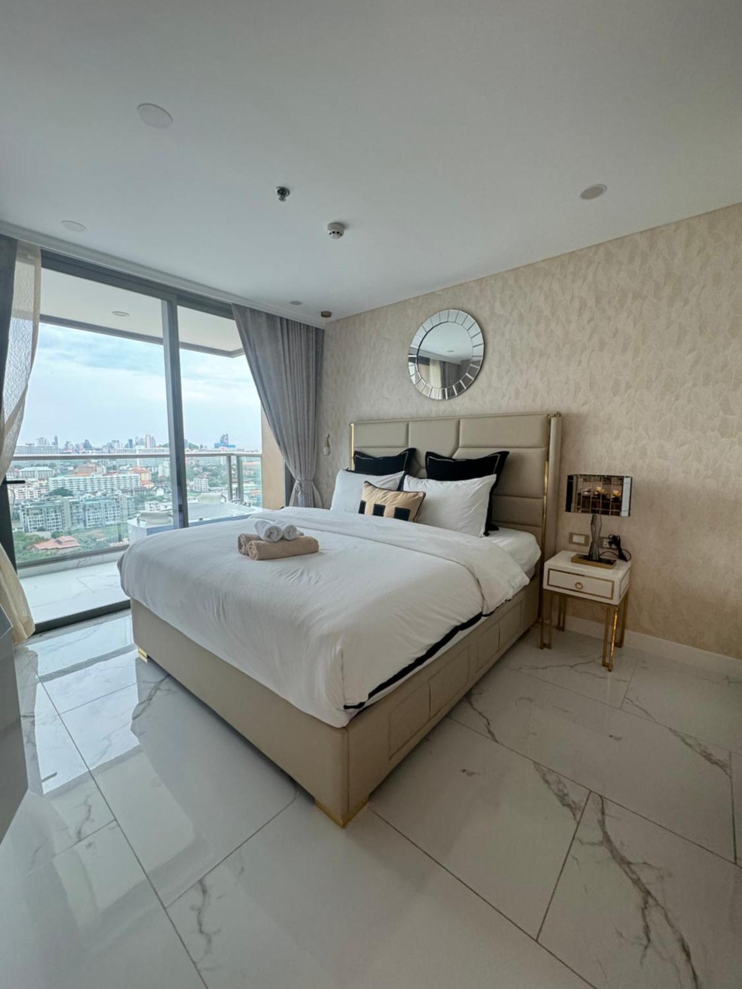 Copacabana Beach Jomtien 科帕卡巴纳海乔木提安海滩毗邻乔木提安夜市 Exterior photo